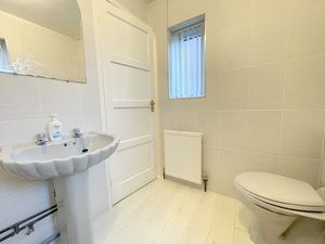 Red Barn Road- click for photo gallery